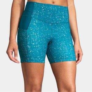 Brooks Method Shorts 5”